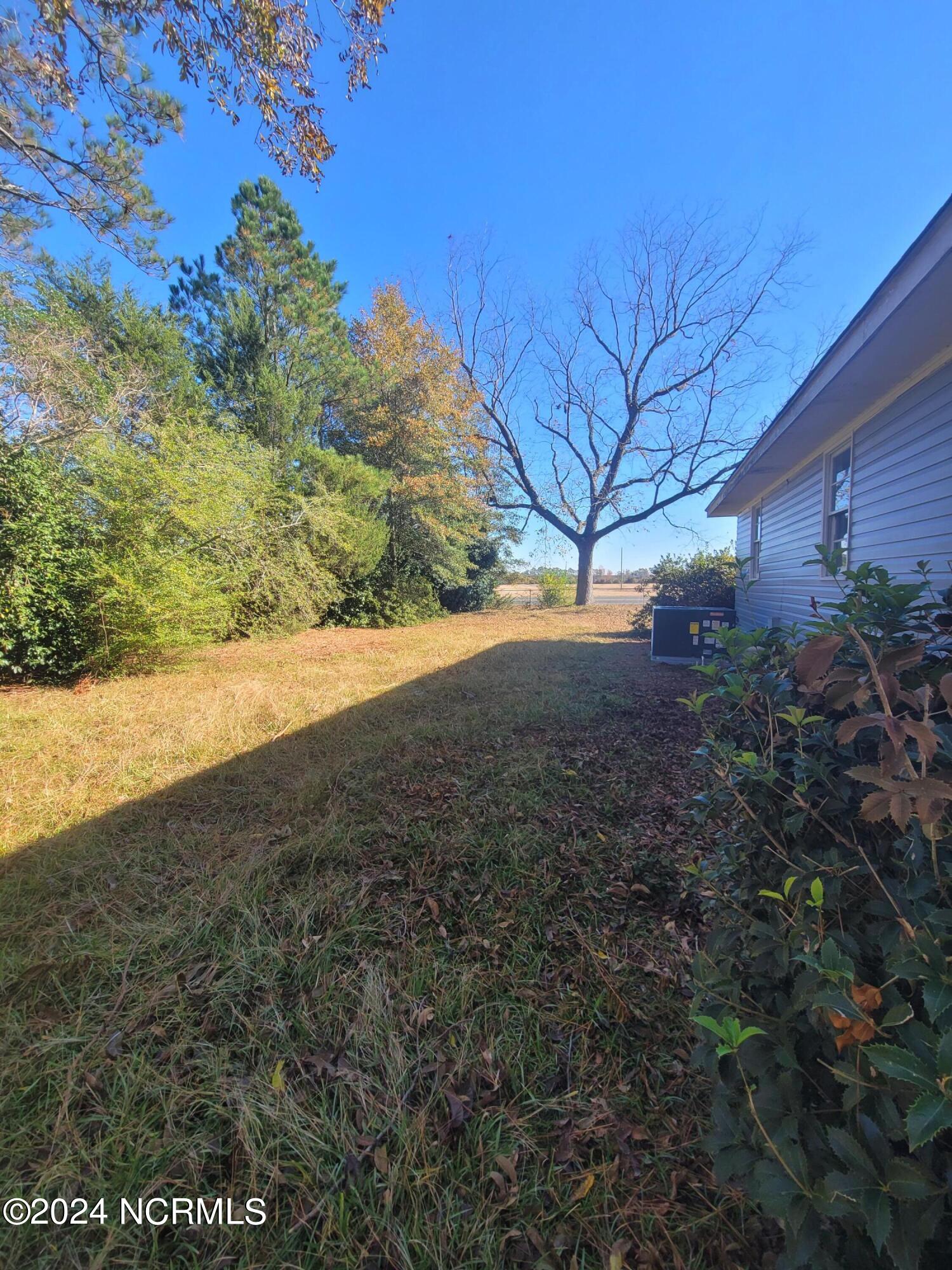 2204 Lovick Road Kinston, NC 28501 - Photo 19 of 19 20231113_102114