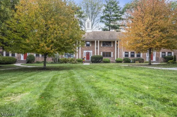 $289,900 | 46 Sandra Circle, Unit 4, Westfield, NJ 07090