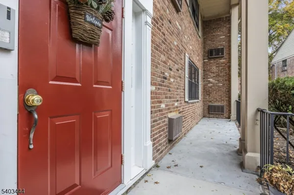 $289,900 | 46 Sandra Circle, Unit 4, Westfield, NJ 07090