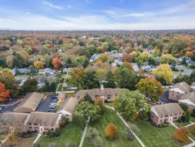 $289,900 | 46 Sandra Circle, Unit B, Westfield, NJ 07090