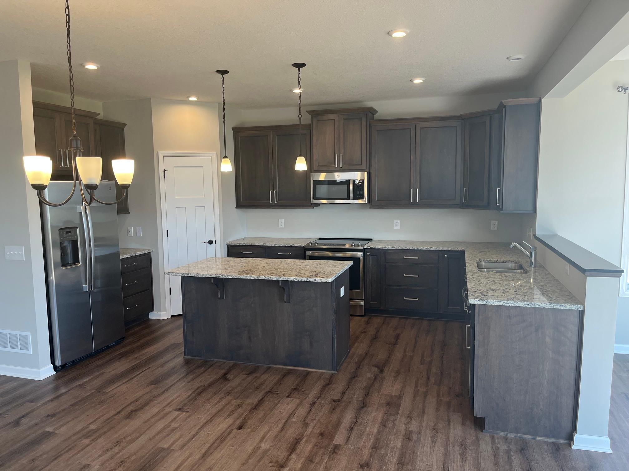3790 Thrush Street Shakopee, MN 55379 - Photo 6 of 18