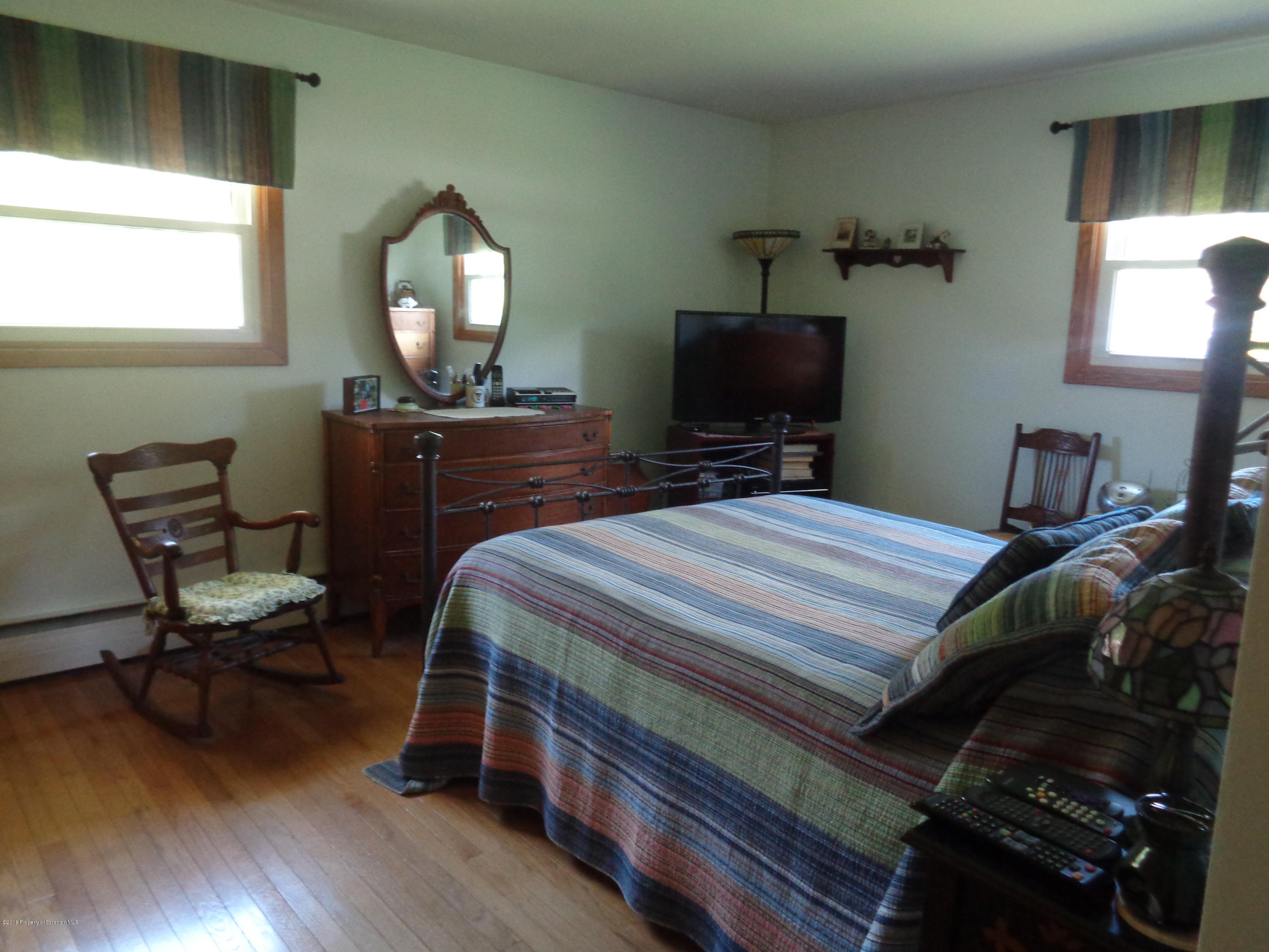 101 Relda Road Moscow, PA 18444 - Photo 8 of 16 Gallery Image 8