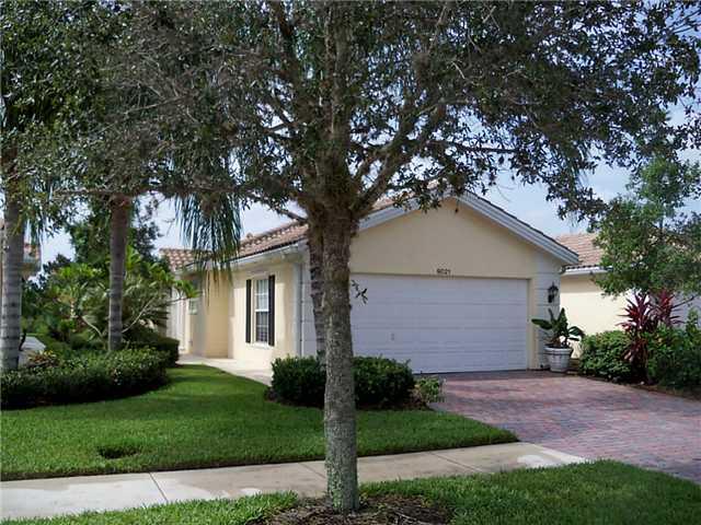 9021 Southeast Eldorado Way Hobe Sound, FL 33455 - Photo 1 of 23 Gallery Image 1