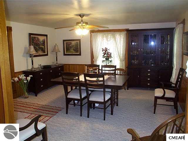 8130 South Luce Road Perrinton, MI 48871 - Photo 4 of 9 1772145-3.JPG