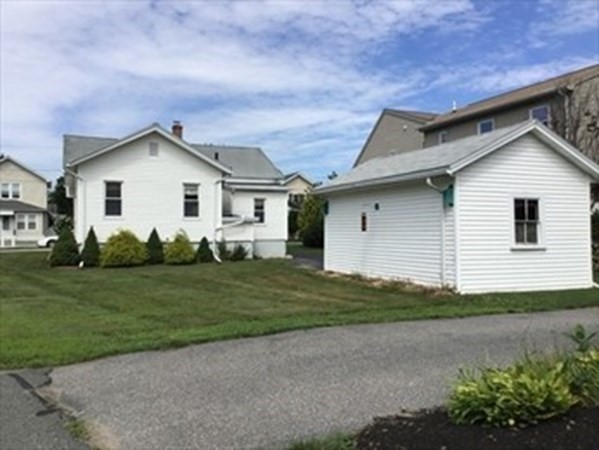 27 Gordon Road Shrewsbury, MA 01545 - Photo 6 of 30 Gallery Image 6