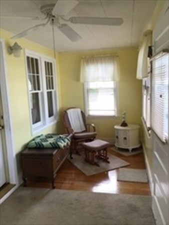 27 Gordon Road Shrewsbury, MA 01545 - Photo 9 of 30 Gallery Image 9