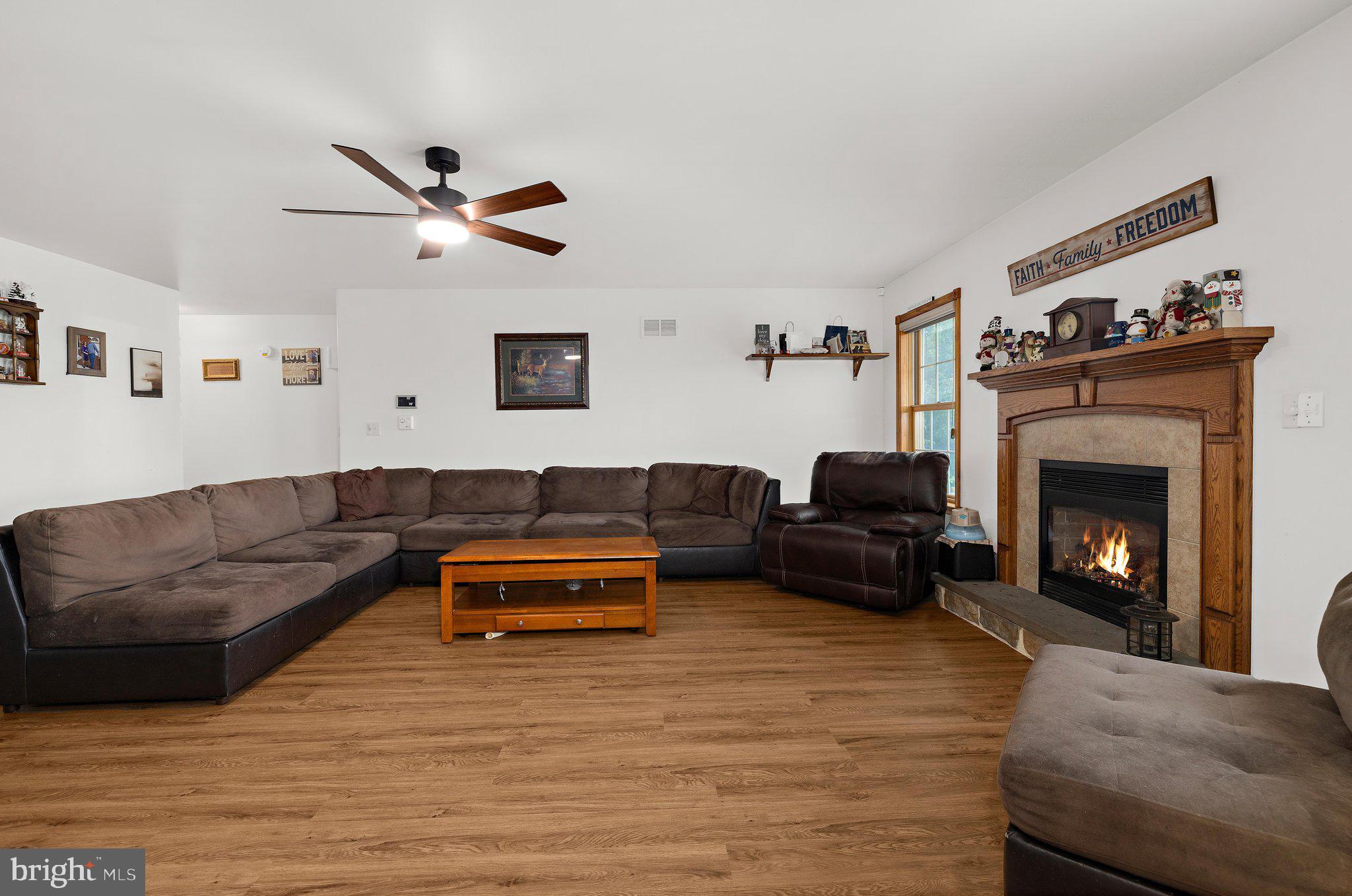 16 Howell Point Road Betterton, MD 21610 - Photo 21 of 73 Gallery Image 21