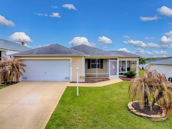 $298,000 | 258 Arbella Loop, The Villages, FL 32162