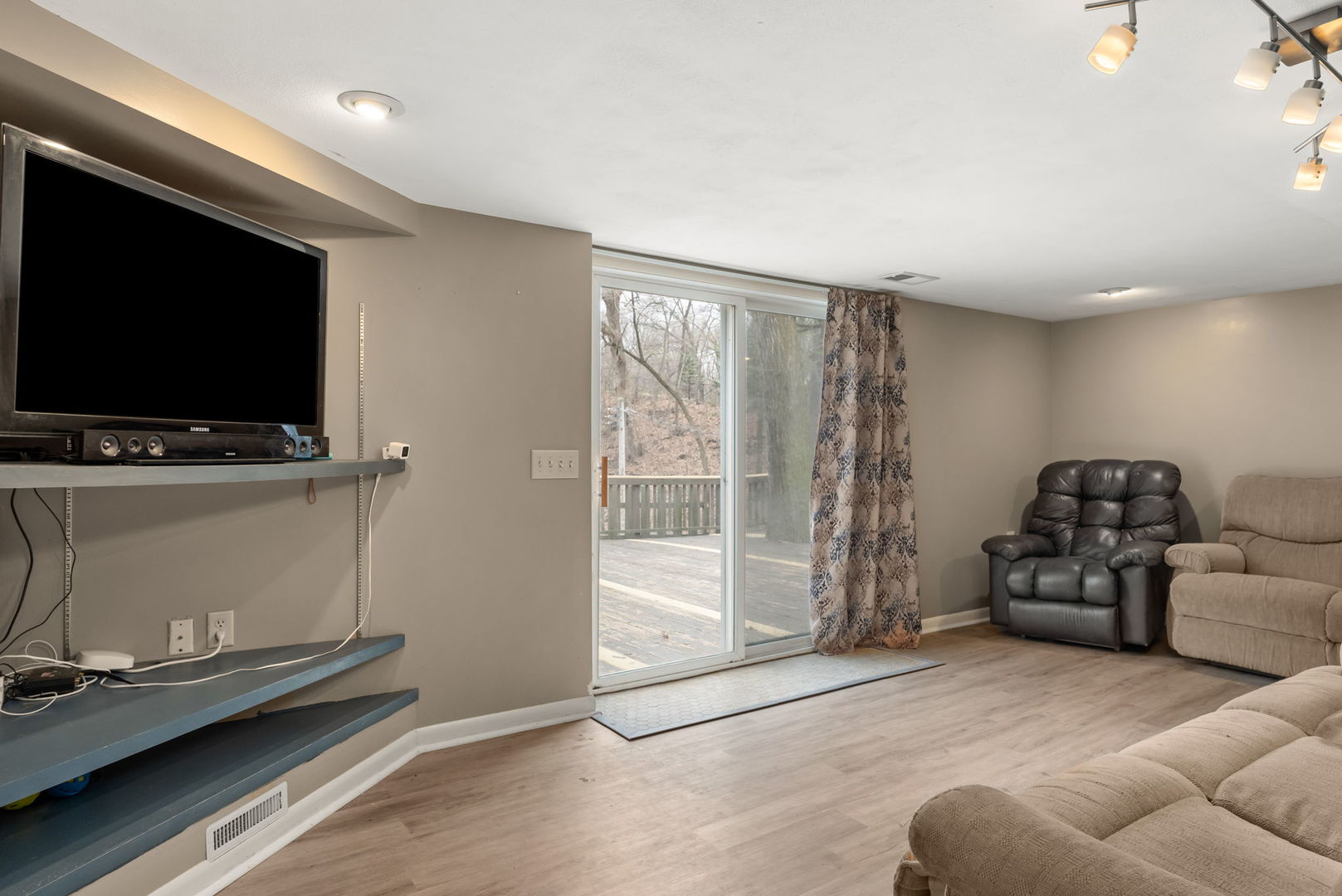 4610 8th Avenue Moline, IL 61265 - Photo 23 of 41