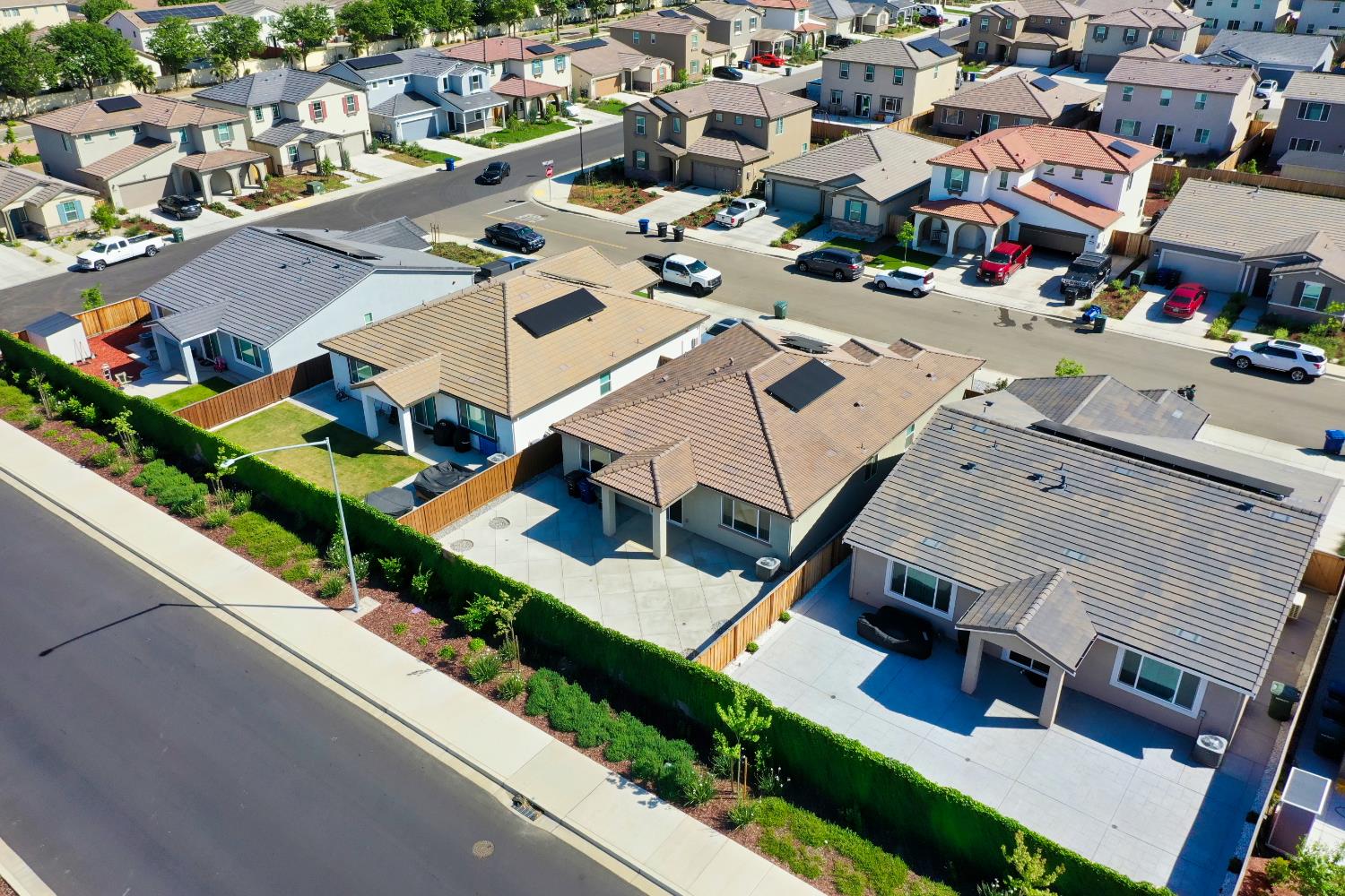 2109 Blossom Ranch Road Patterson, CA 95363 - Photo 33 of 33 an aerial view of a houses with outdoor space