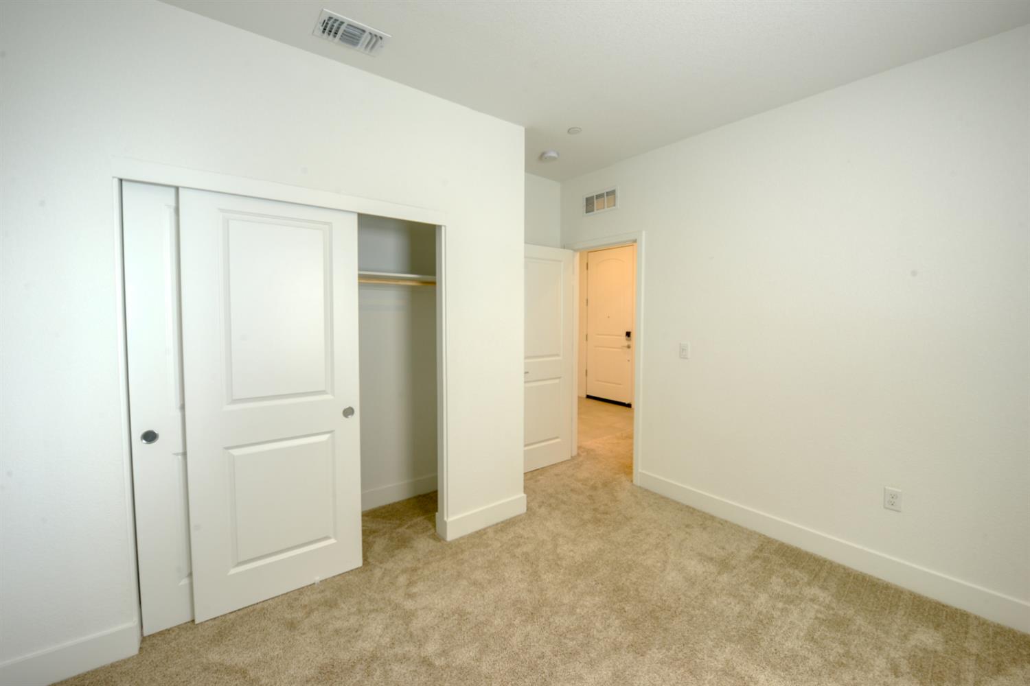 2109 Blossom Ranch Road Patterson, CA 95363 - Photo 8 of 33