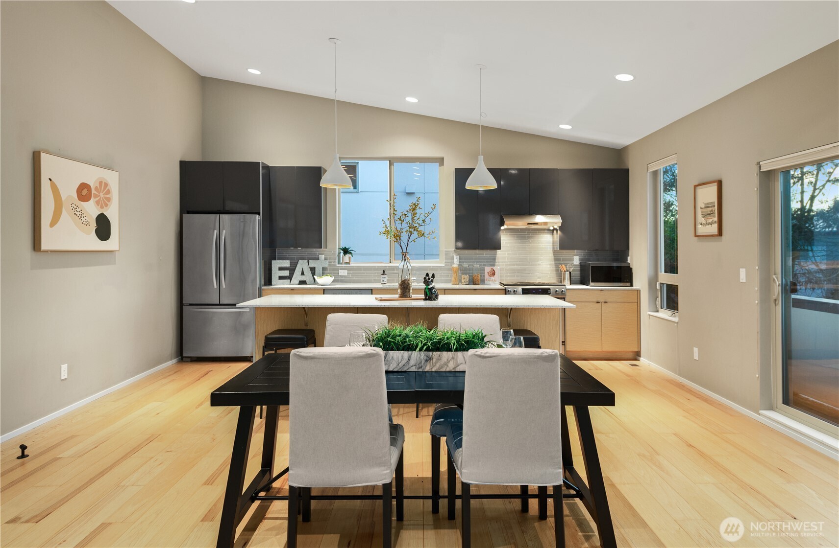 3609 York Road South Seattle, WA 98144 - Photo 11 of 34