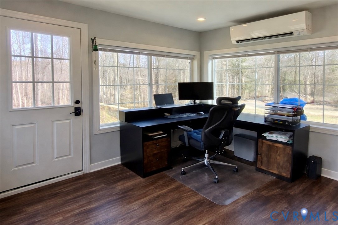 1304 Milnwood Road Farmville, VA 23901 - Photo 7 of 19