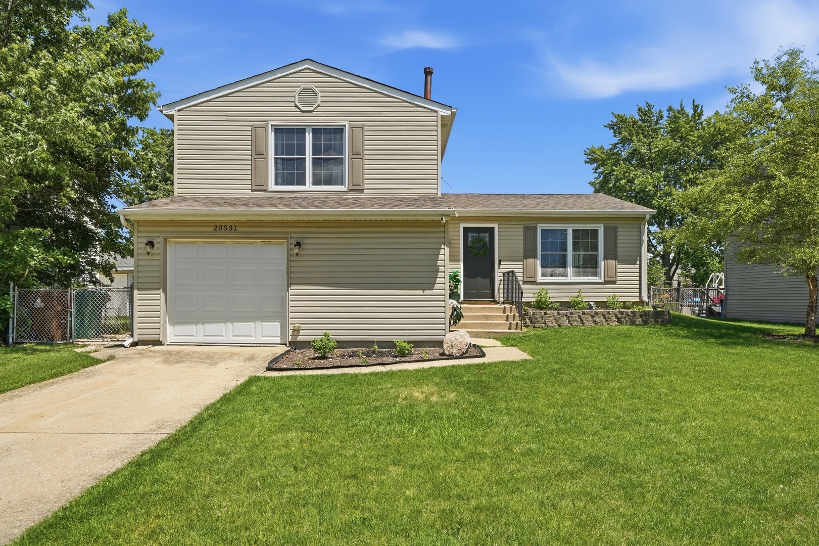 20531 South Frankfort Square Road Frankfort, IL 60423 - Photo 1 of 2