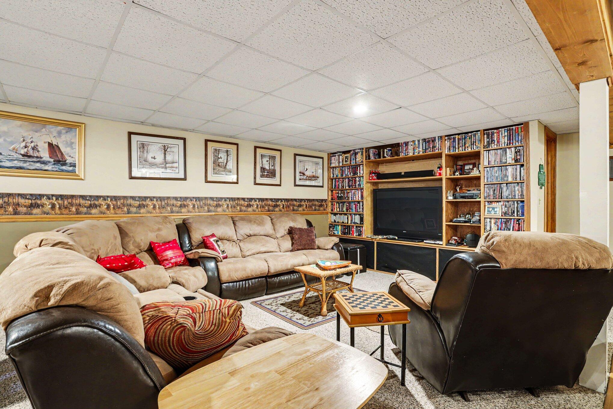 55019 North Fisher Lake Road Three Rivers, MI 49093 - Photo 18 of 34 Basement Lounge