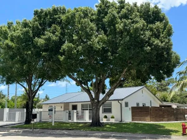 a view of a house with a garage