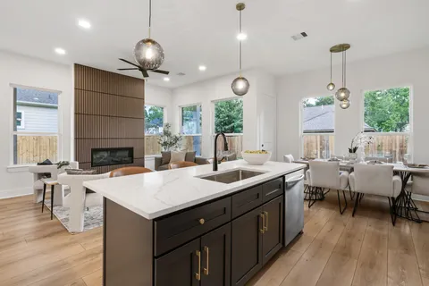 $349,900 | 22806 August Leaf Drive, Tomball, TX 77375