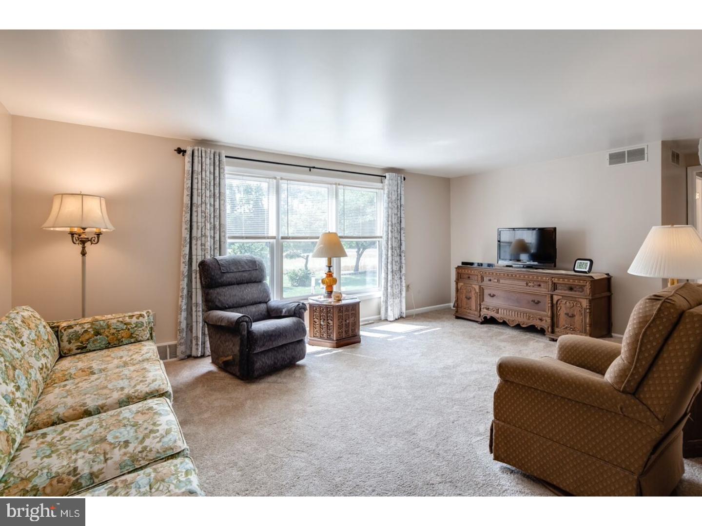 602 Burlington Road Elmer, NJ 08318 - Photo 4 of 25