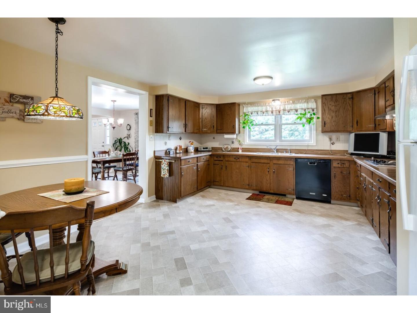 602 Burlington Road Elmer, NJ 08318 - Photo 10 of 25