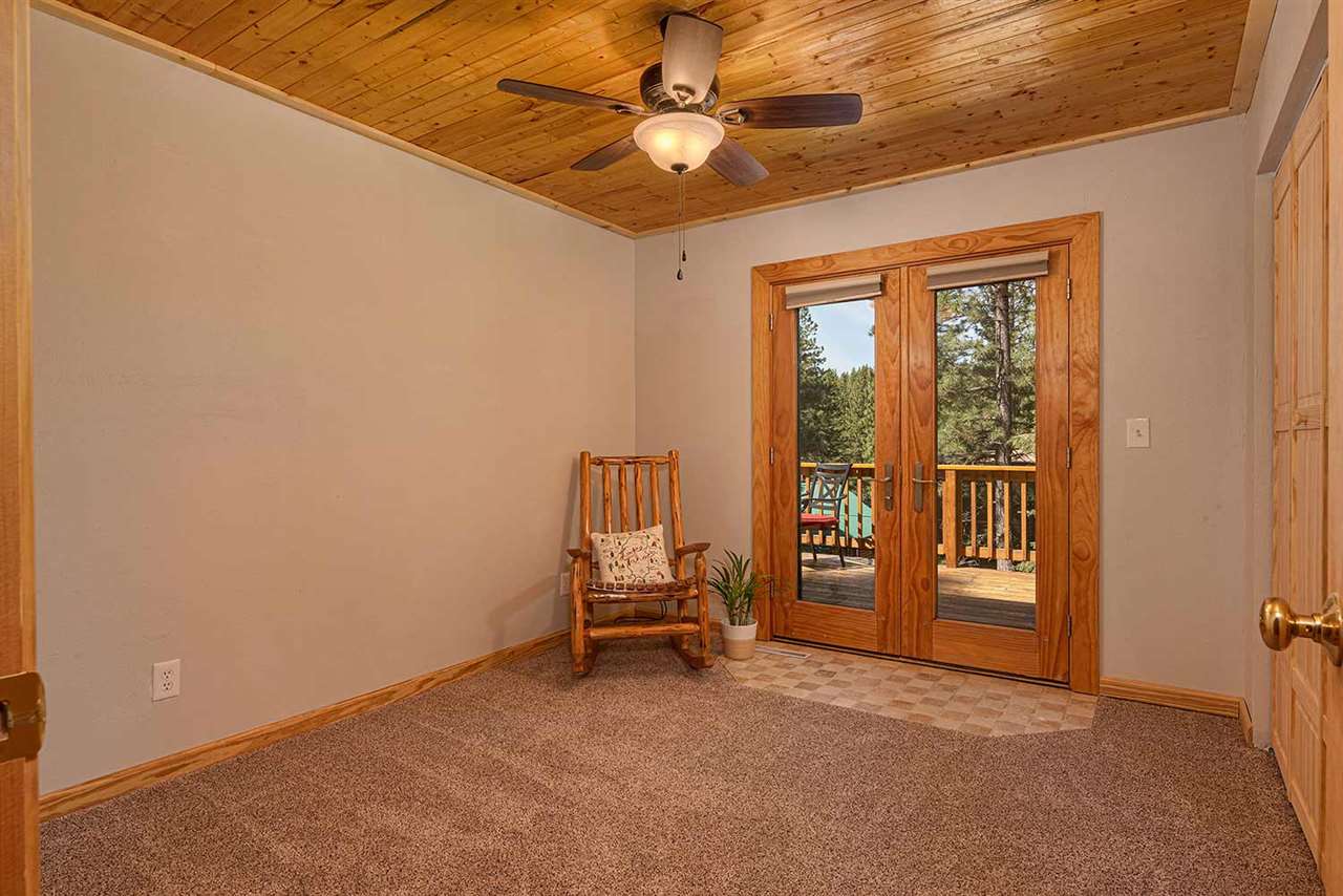 12022 Ski Run Road Truckee, CA 96161 - Photo 12 of 21 Gallery Image 12
