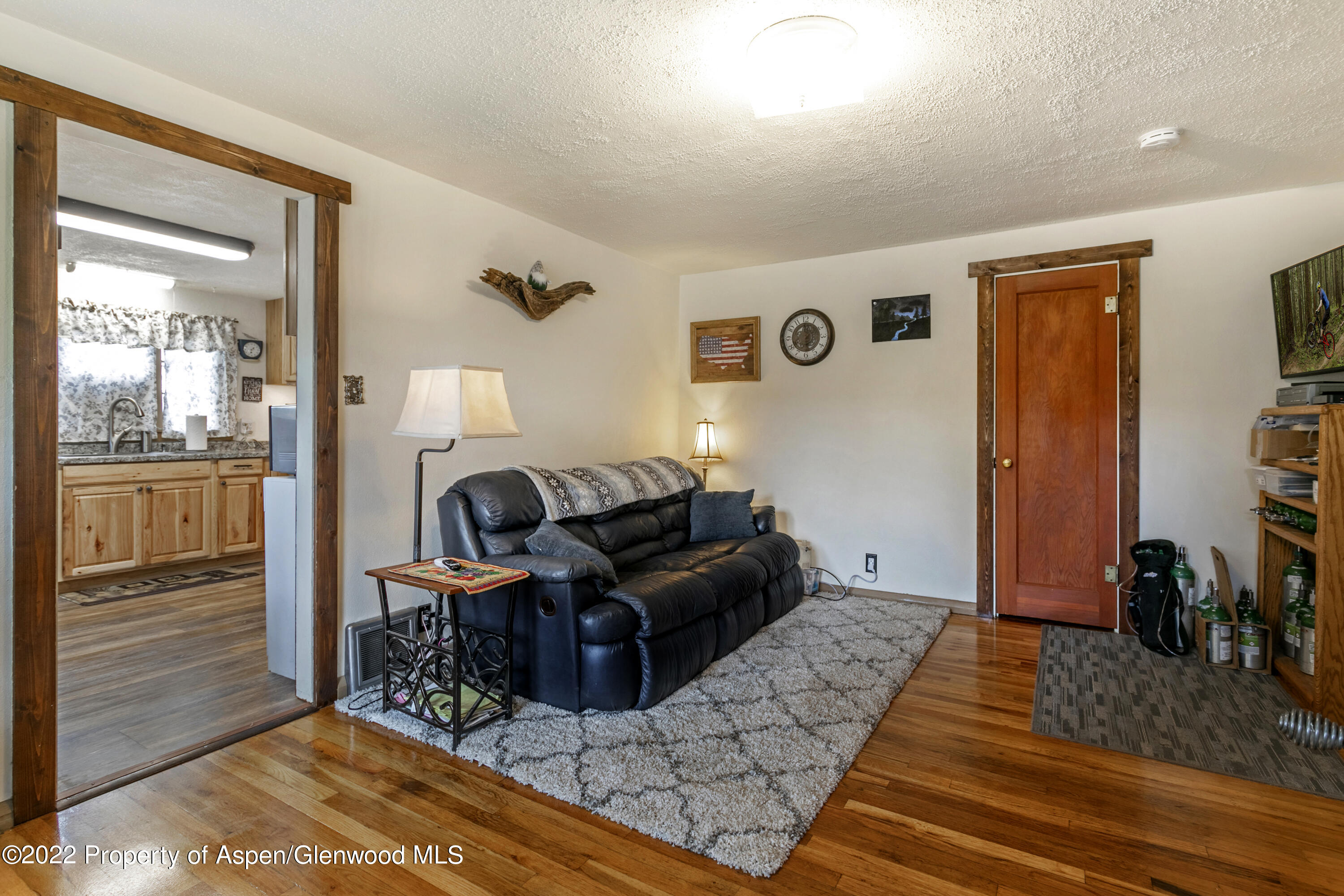 760 Valley Road Gypsum, CO 81637 - Photo 11 of 26 760 Valley Rd-004