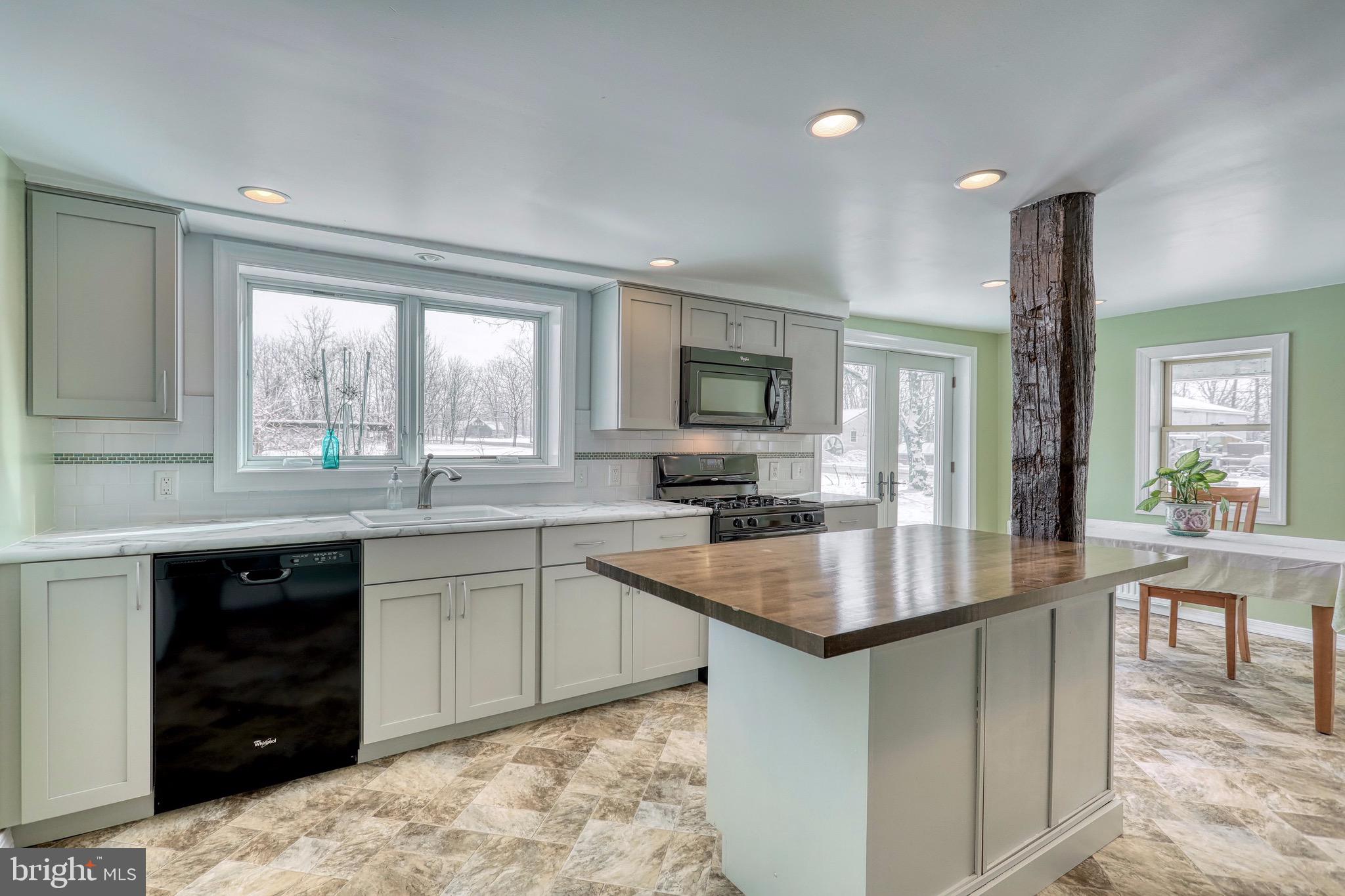 688 East Berlin Road York Springs, PA 17372 - Photo 7 of 54 Gallery Image 7