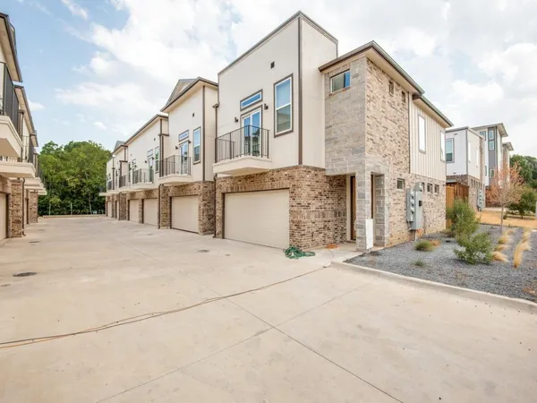 $2,650 | 7330 Bree Court, Dallas, TX 75235
