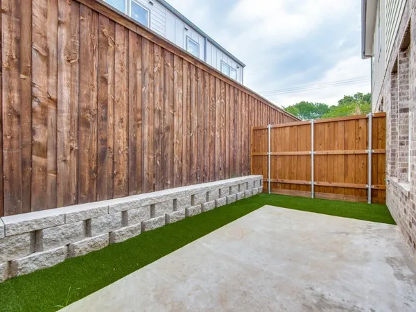 $2,650 | 7330 Bree Court, Dallas, TX 75235