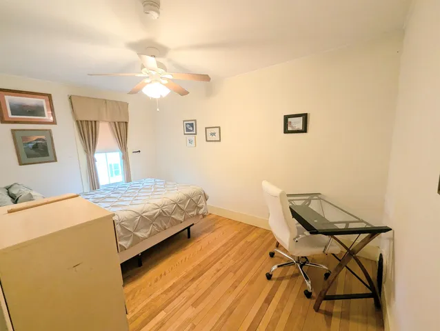 $2,050 | 613 Summer Street, Unit 2, St. Johnsbury, VT 05819