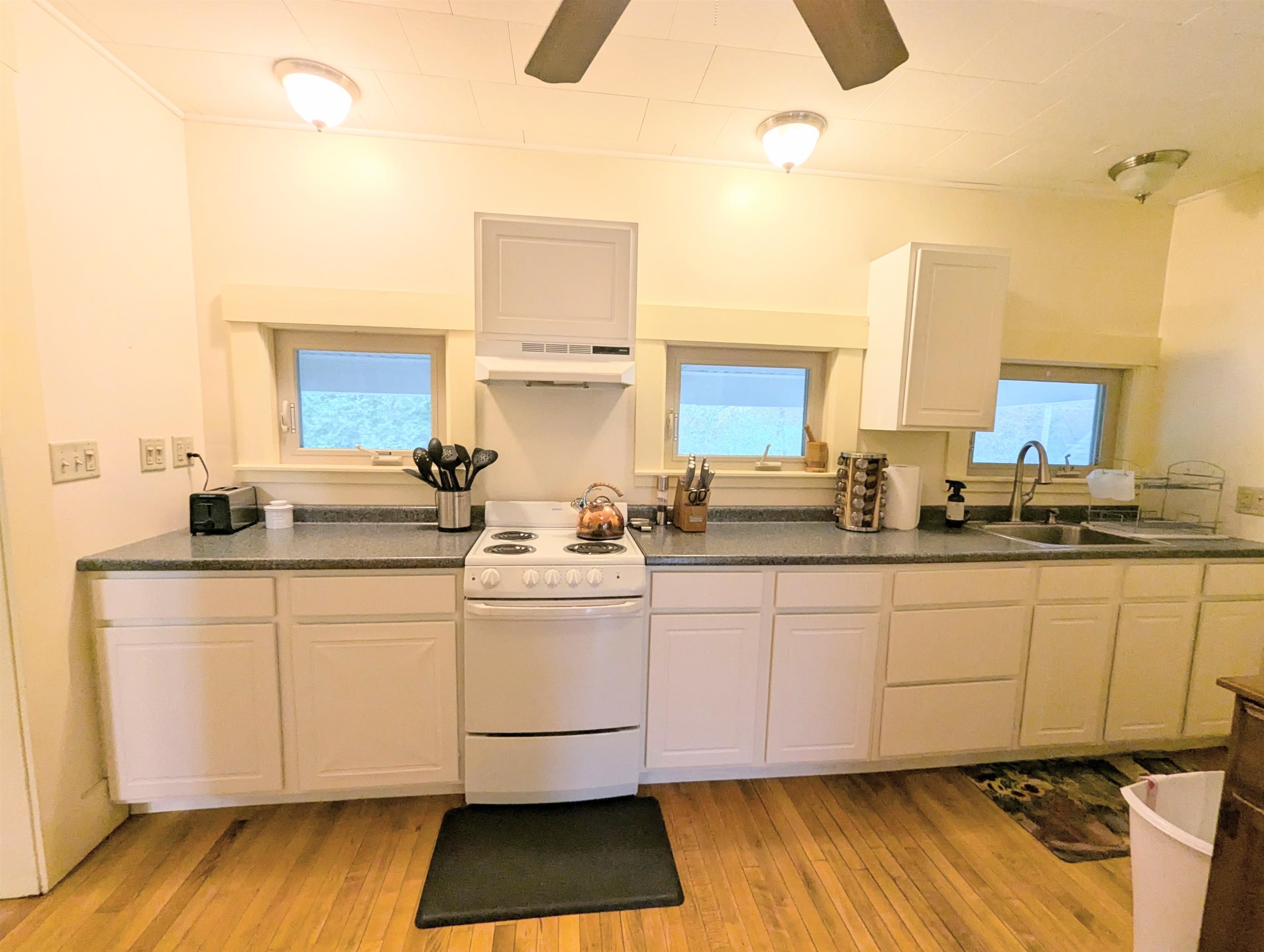 613 Summer Street, Unit 2 St. Johnsbury, VT 05819 - Photo 6 of 15