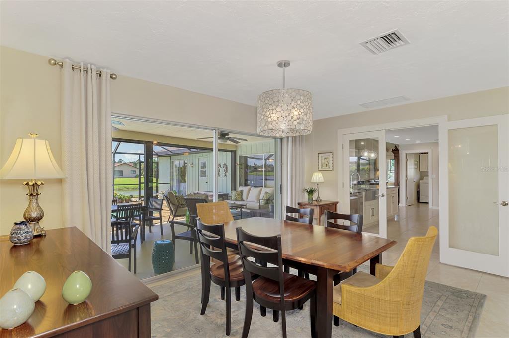 1830 Raintree Lane Venice, FL 34293 - Photo 18 of 81 Gallery Image 18