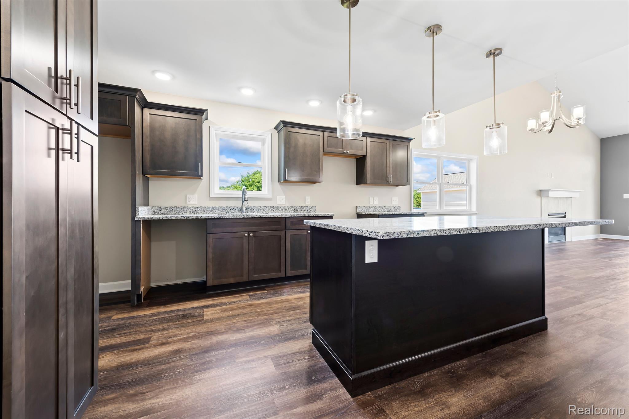 4038 Eastbridge Road Stockbridge, MI 49285 - Photo 8 of 31 Gorgeous cabinetry