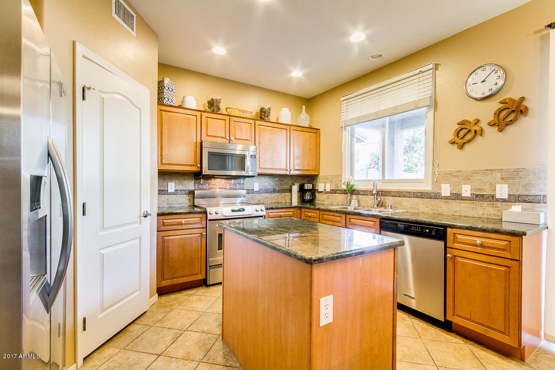 2224 East Pecan Road Phoenix, AZ 85040 - Photo 10 of 36 10-Pecan