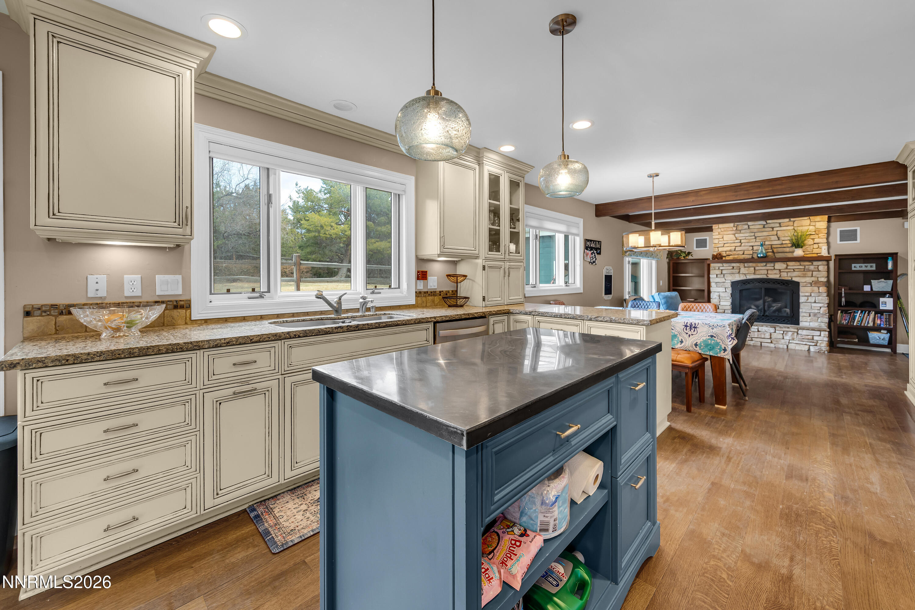 4260 Longknife Road Reno, NV 89519 - Photo 20 of 76 Longknife4260-018