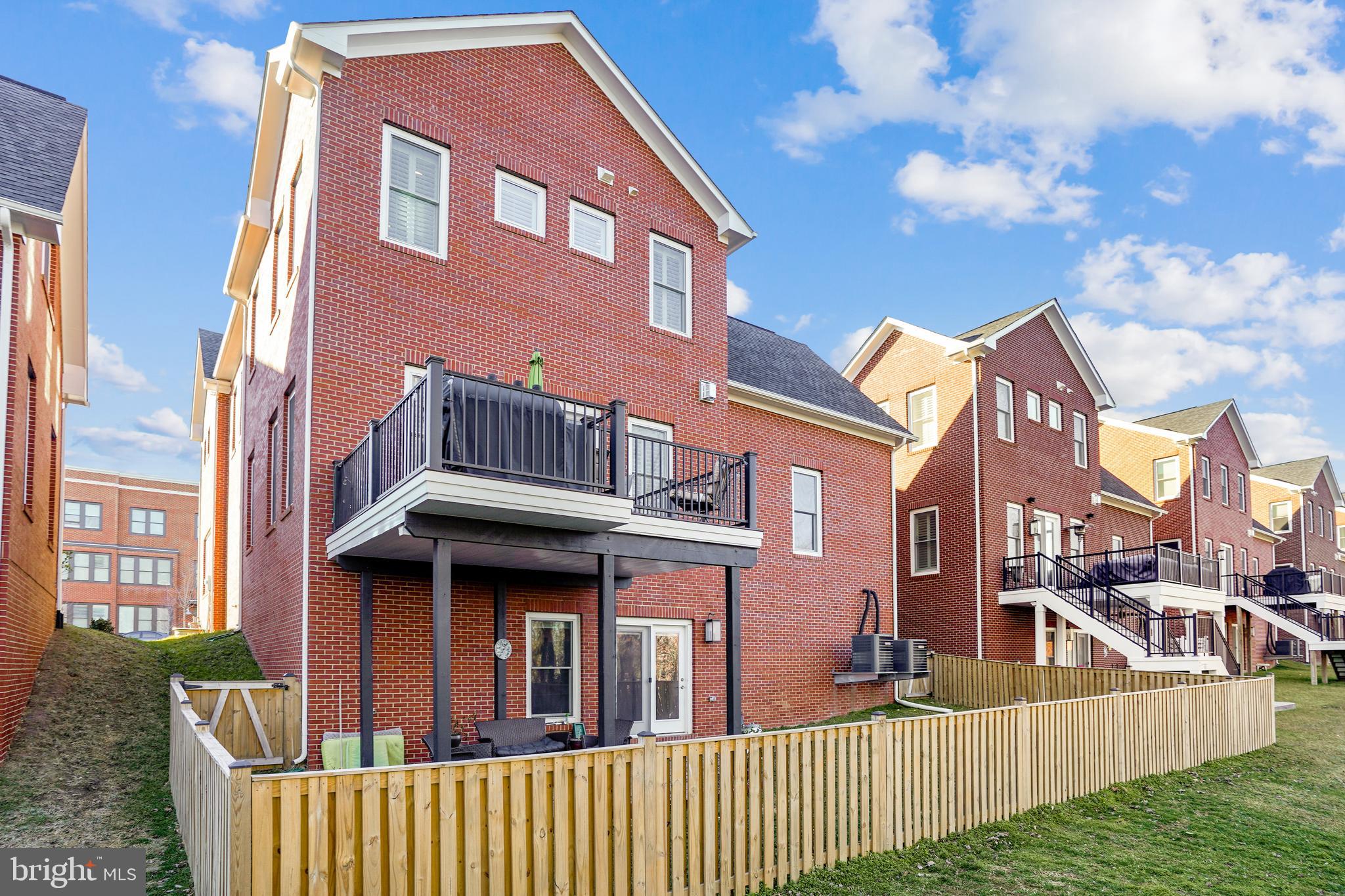 9113 Power House Road Lorton, VA 22079 - Photo 3 of 65 Gallery Image 3