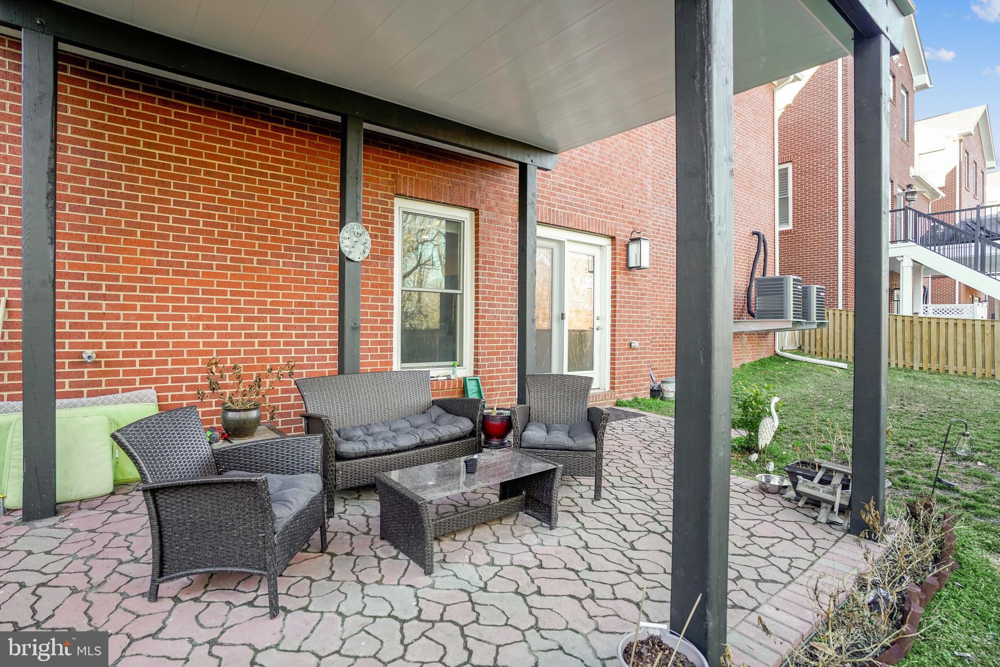 9113 Power House Road Lorton, VA 22079 - Photo 4 of 65 Gallery Image 4