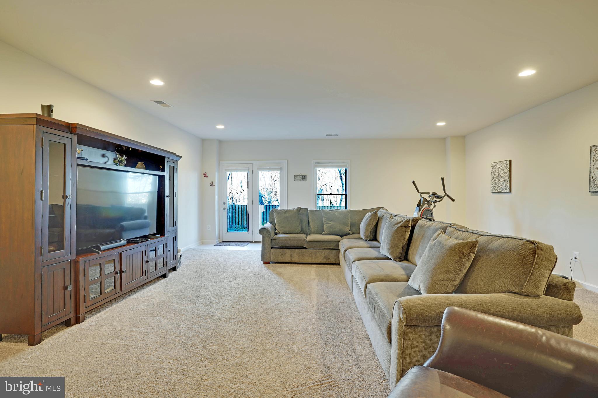 9113 Power House Road Lorton, VA 22079 - Photo 45 of 65 Gallery Image 45