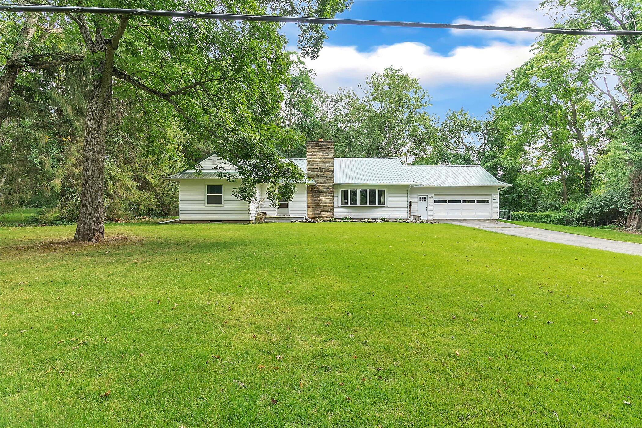 6351 Horton Road Jackson, MI 49201 - Photo 3 of 42 03-6351-Horton-Rd-WindowStill-Real-Estat