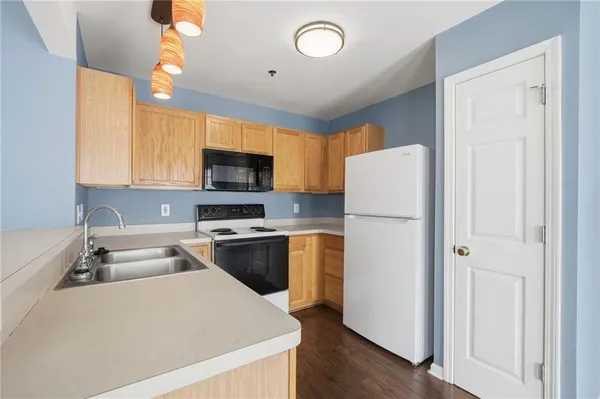 $1,725 | 247 Cottonwood Creek Circle, Canton, GA 30114