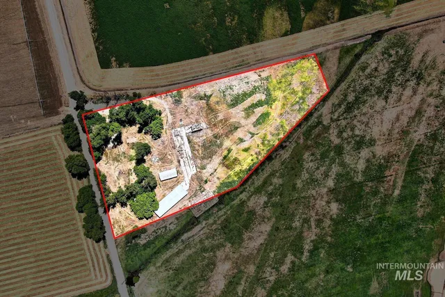 $325,000 | 2327 Snapp Lane, Midvale, ID 83645