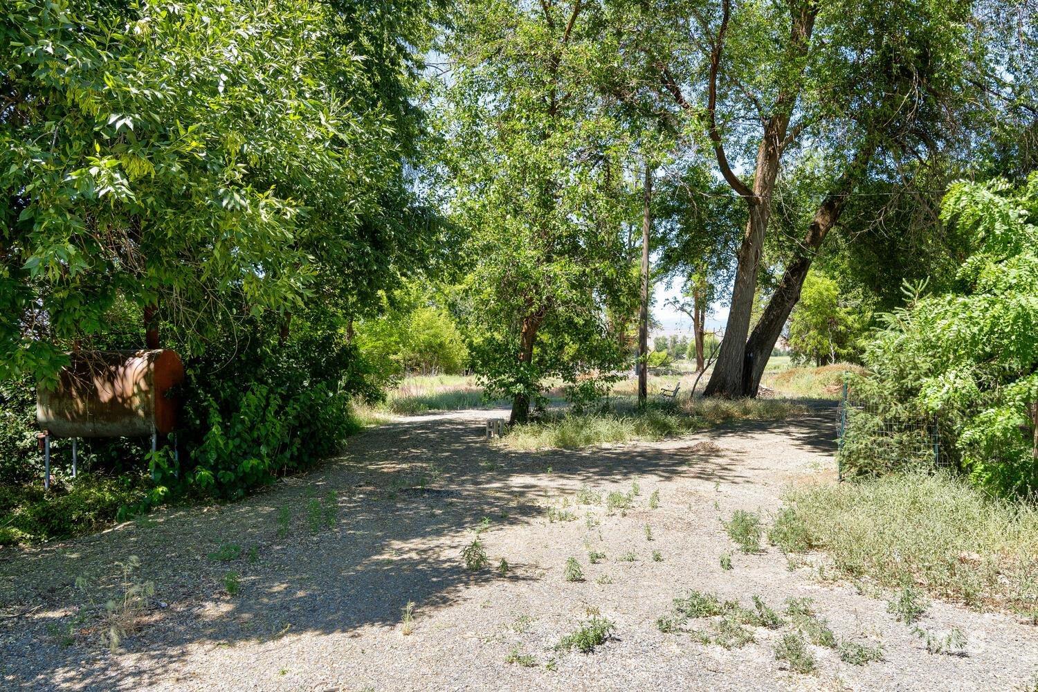2327 Snapp Lane Midvale, ID 83645 - Photo 15 of 26