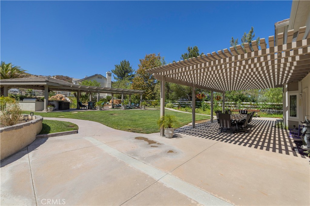 15260 Saddleback Road Canyon Country, CA 91387 - Photo 41 of 57 Gallery Image 41