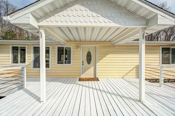 $245,000 | 1498 Upper Schooner Road, Nashville, IN 47448