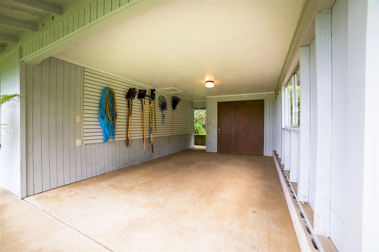 100 Ihe Place Kula, HI 96790 - Photo 11 of 18 a view of entryway and hall with a wooden door