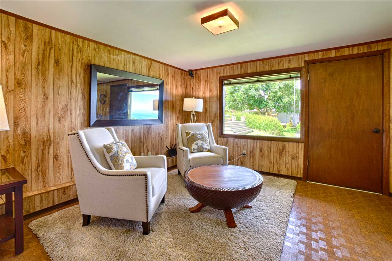 100 Ihe Place Kula, HI 96790 - Photo 6 of 18 a living room with furniture a window and a table