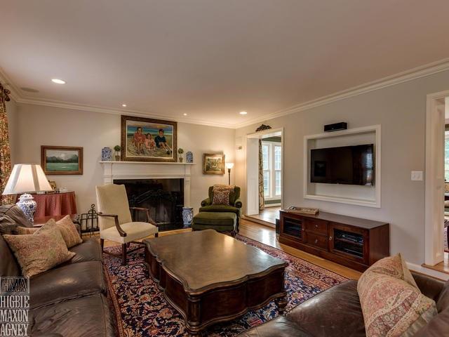 25 Harbor Hill Road Grosse Pointe Farms, MI 48236 - Photo 4 of 40