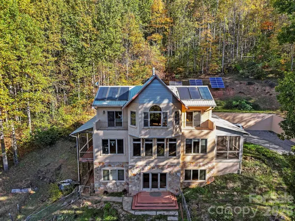$975,000 | 97 Old Cove Road, Black Mountain, NC 28711