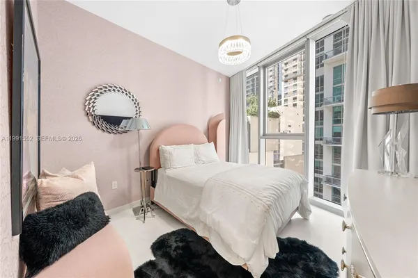 $45,000 | 300 Biscayne Blvd Way, Unit 901E, Miami, FL 33131