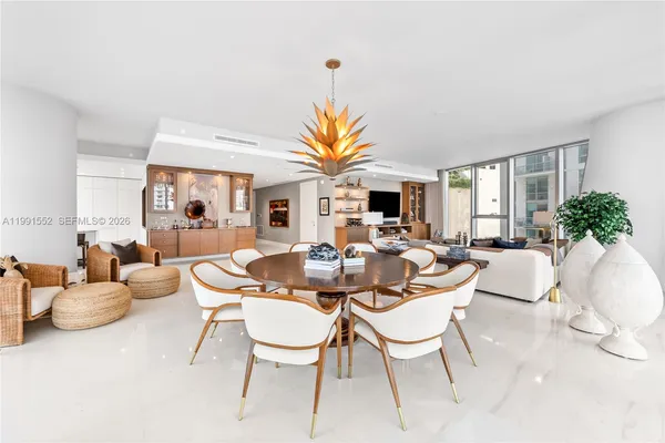$45,000 | 300 Biscayne Blvd Way, Unit 901E, Miami, FL 33131