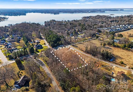 $450,000 | 522 Langtree Road, Mooresville, NC 28117